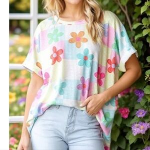 New Heimish Floral Checked Top